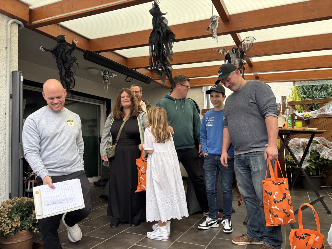 Halloween-Ausfahrt des MFC – Schnitzeljagd mit Autos